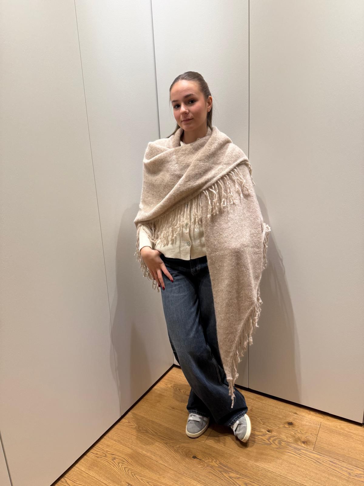 Mantella Dalia - Mantella lunga - Cashmood